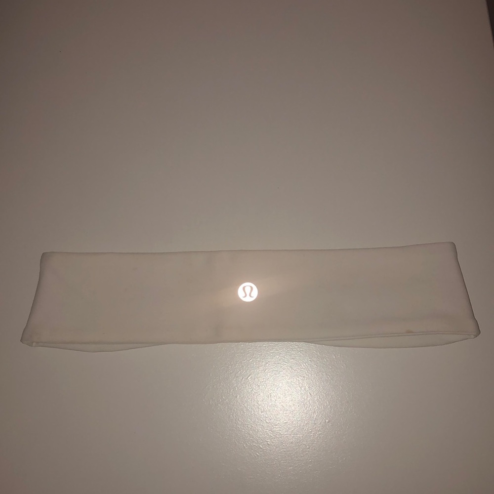 White Lululemon headband